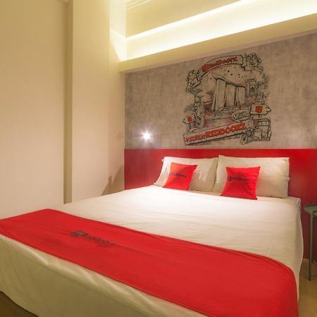 Reddoorz At Geylang Hotel Singapore Exterior foto