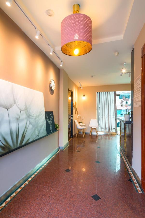 Reddoorz At Geylang Hotel Singapore Exterior foto