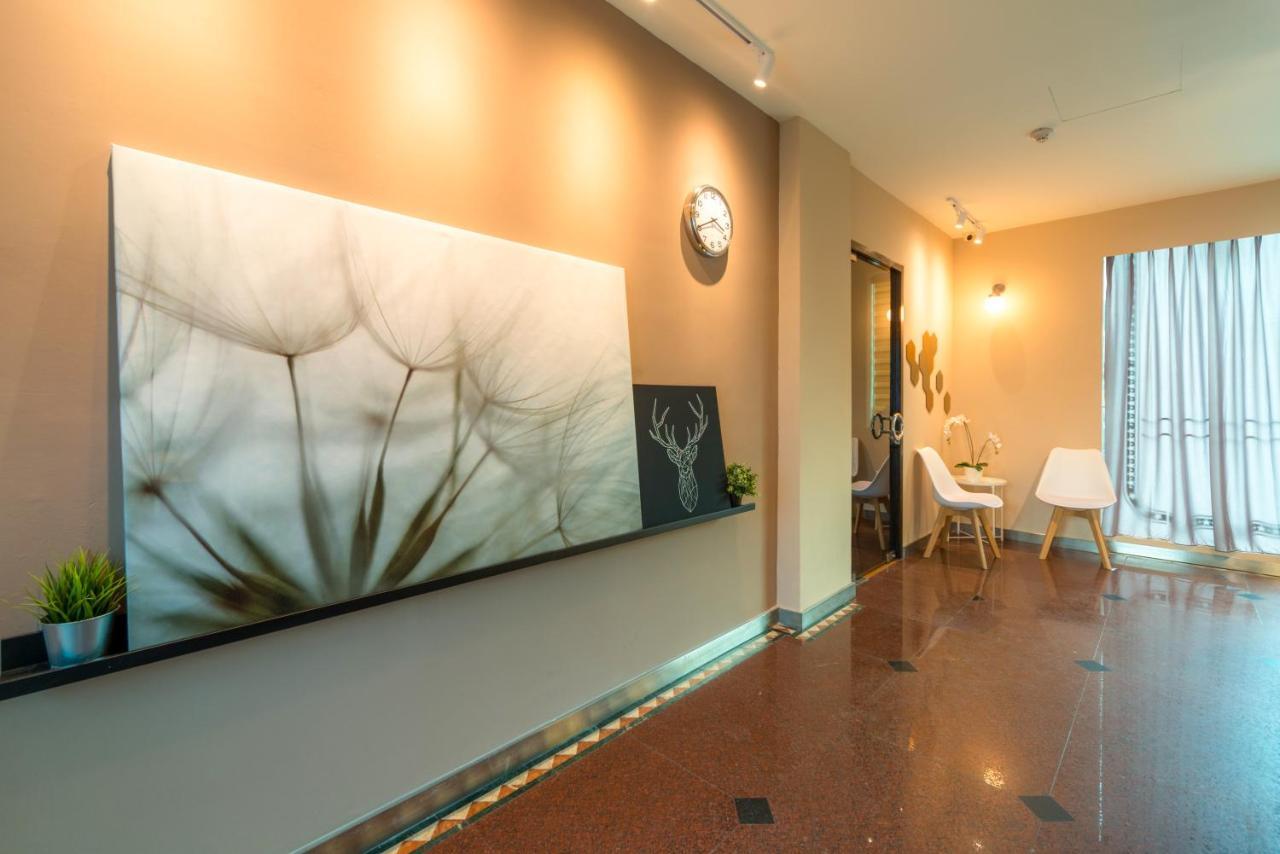 Reddoorz At Geylang Hotel Singapore Exterior foto