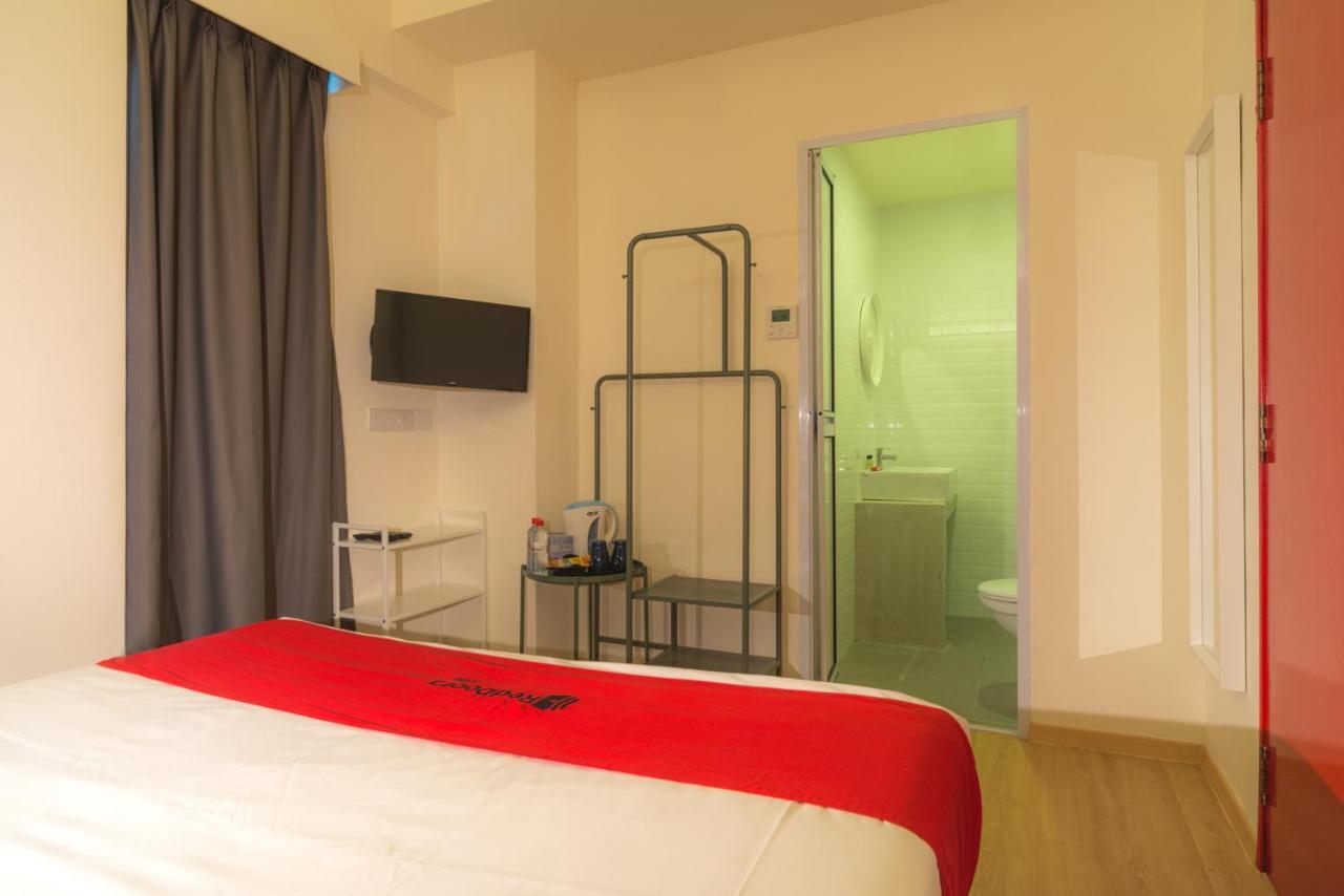 Reddoorz At Geylang Hotel Singapore Exterior foto